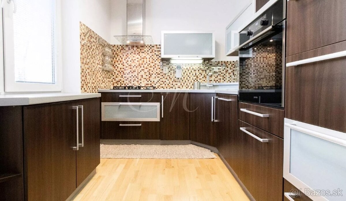 4iz slnečný byt v blízkosti OC AVION - 4