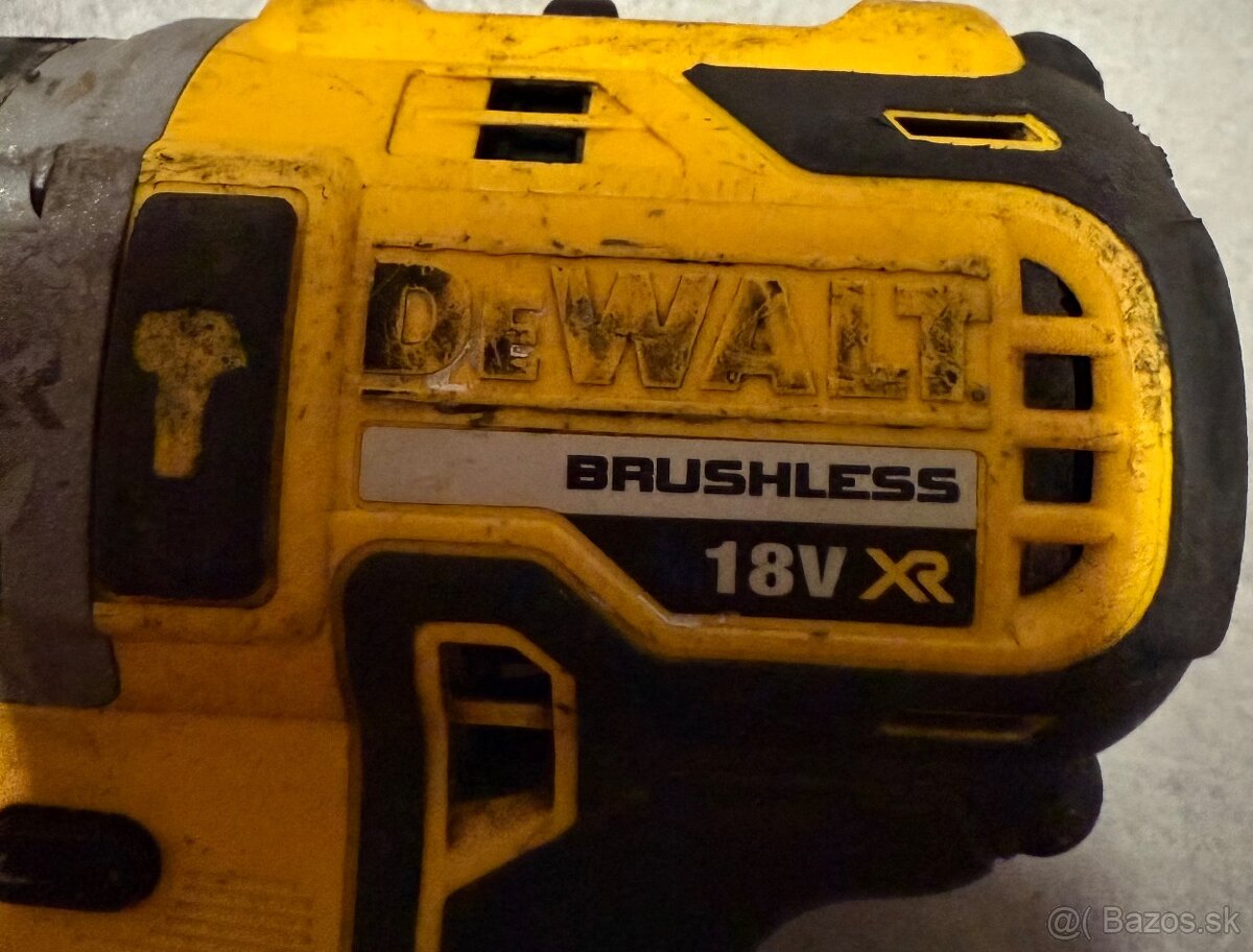 Dewalt aku priklepova skrutkovacka - 4