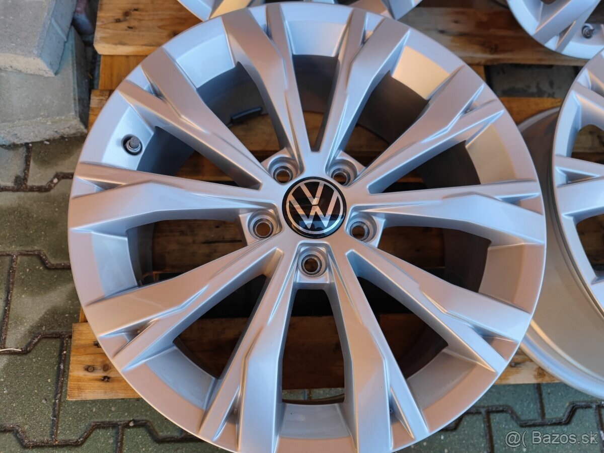 Alu disky 5x112 R17 Montana pro VW Tiguan Passat - 4