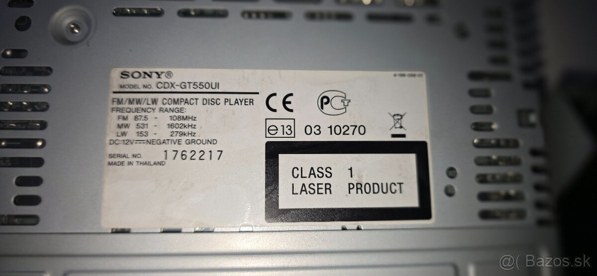 Sony CDX-GT550UI - 4