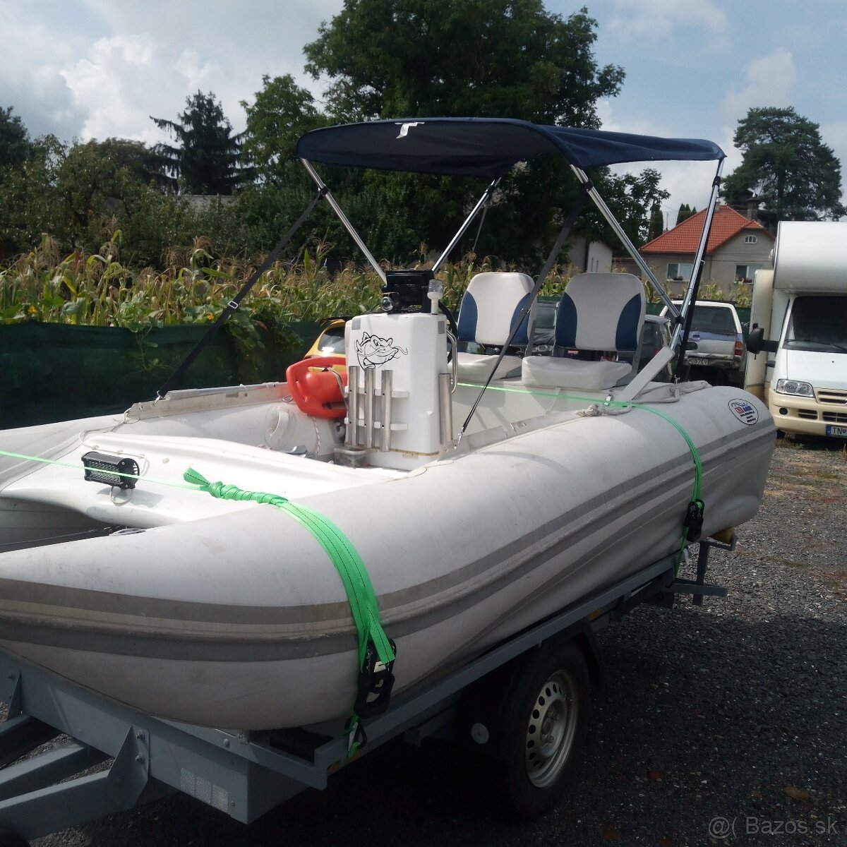 Motorový čln - 4