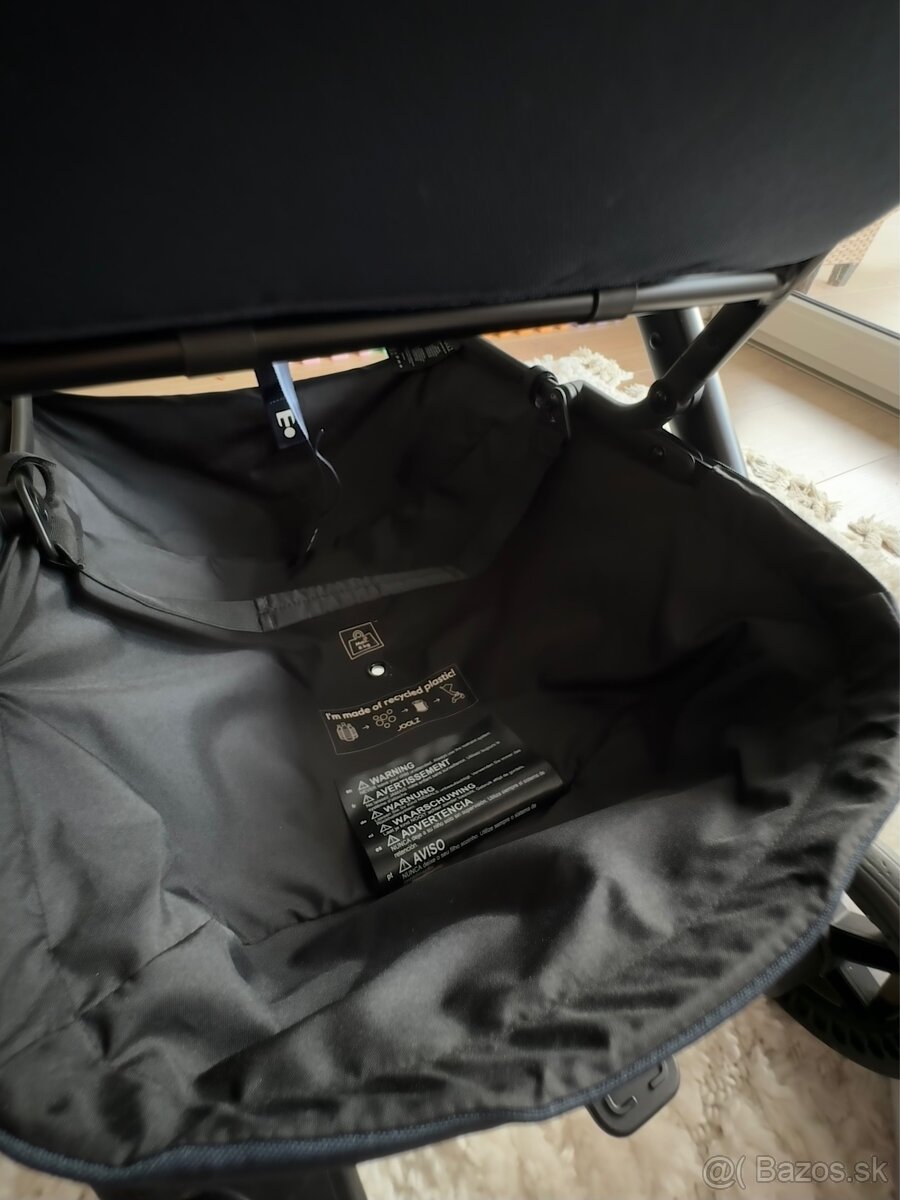 Joolz Aer 2 Dark Navy Blue s madlom ako nový v záruke. - 4