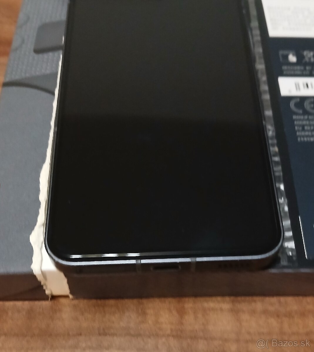 Predám Nothing Phone 2, 12GB/256GB - 4