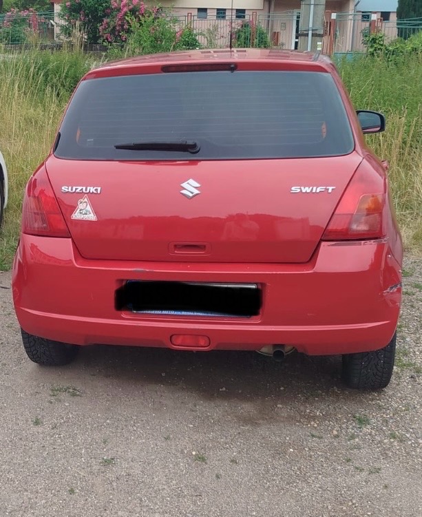 Suzuki swift - 4