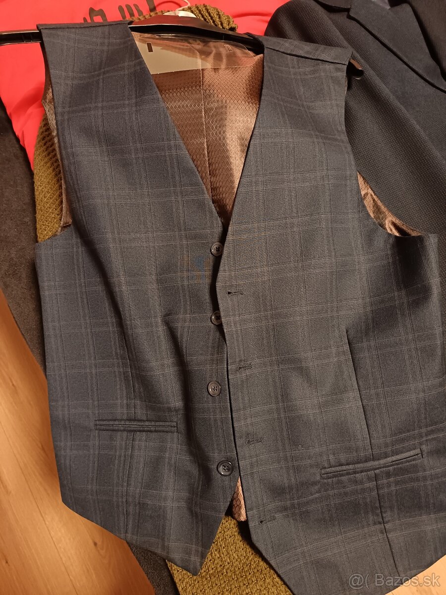 Oblek - 4