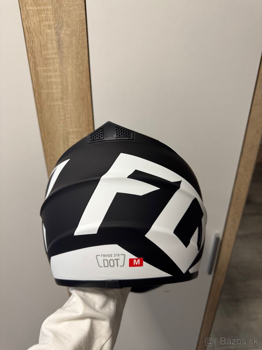 Fox motorkárska prilba - 4