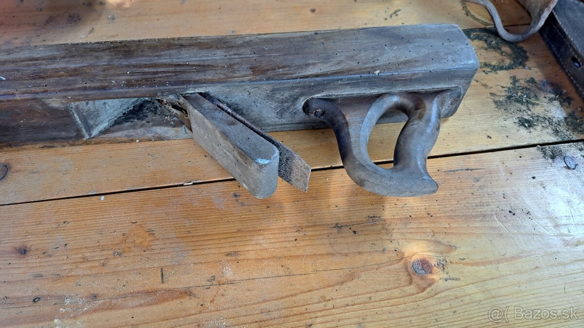 VELIKÝ HOBLÍK. - 4