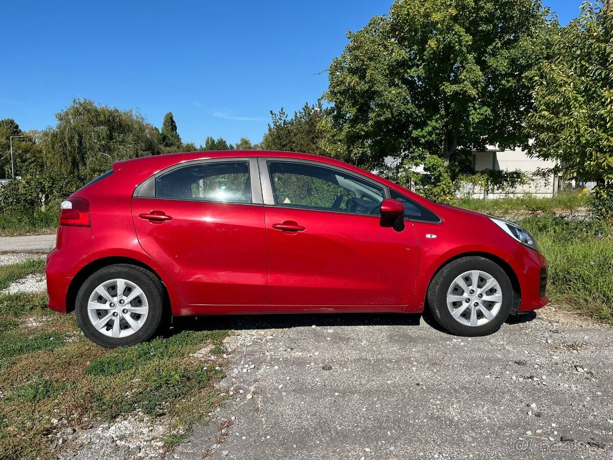 KIA Rio 1.25 benzín - 4