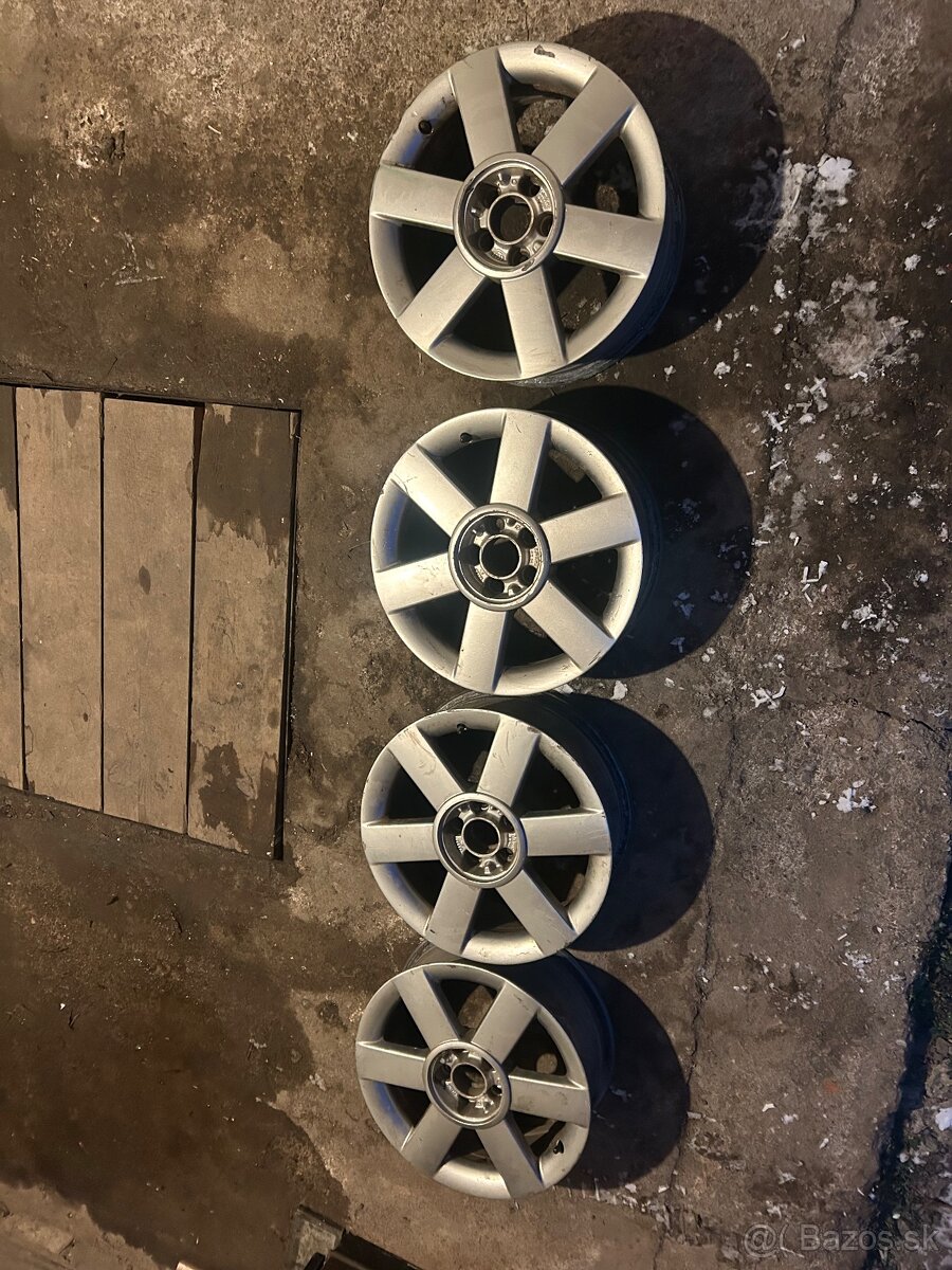 5x100 r16 et35 - 4