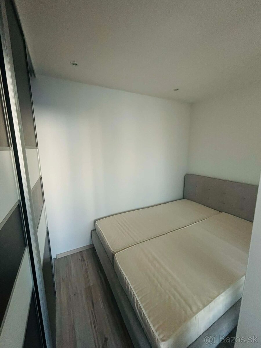 1.izbovy byt - 4