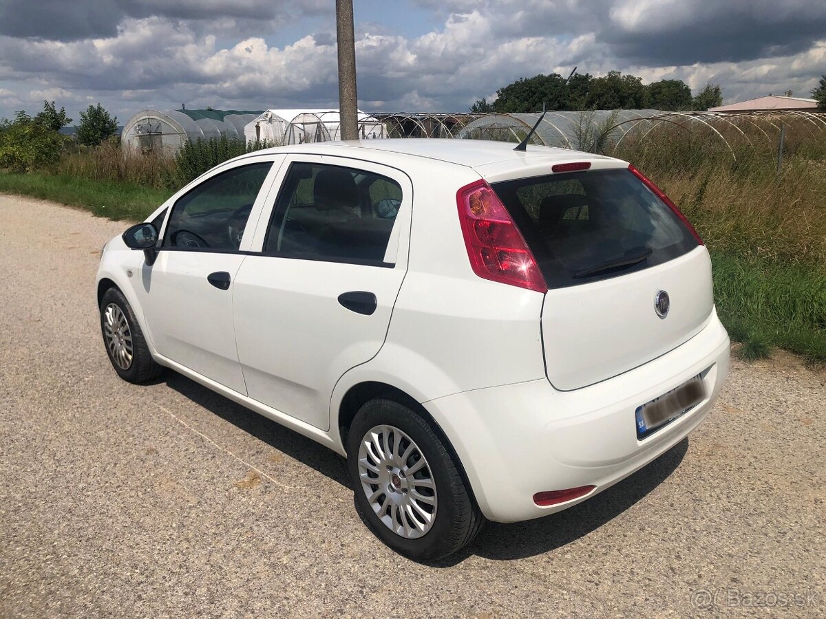 Fiat Punto 2018 - 4