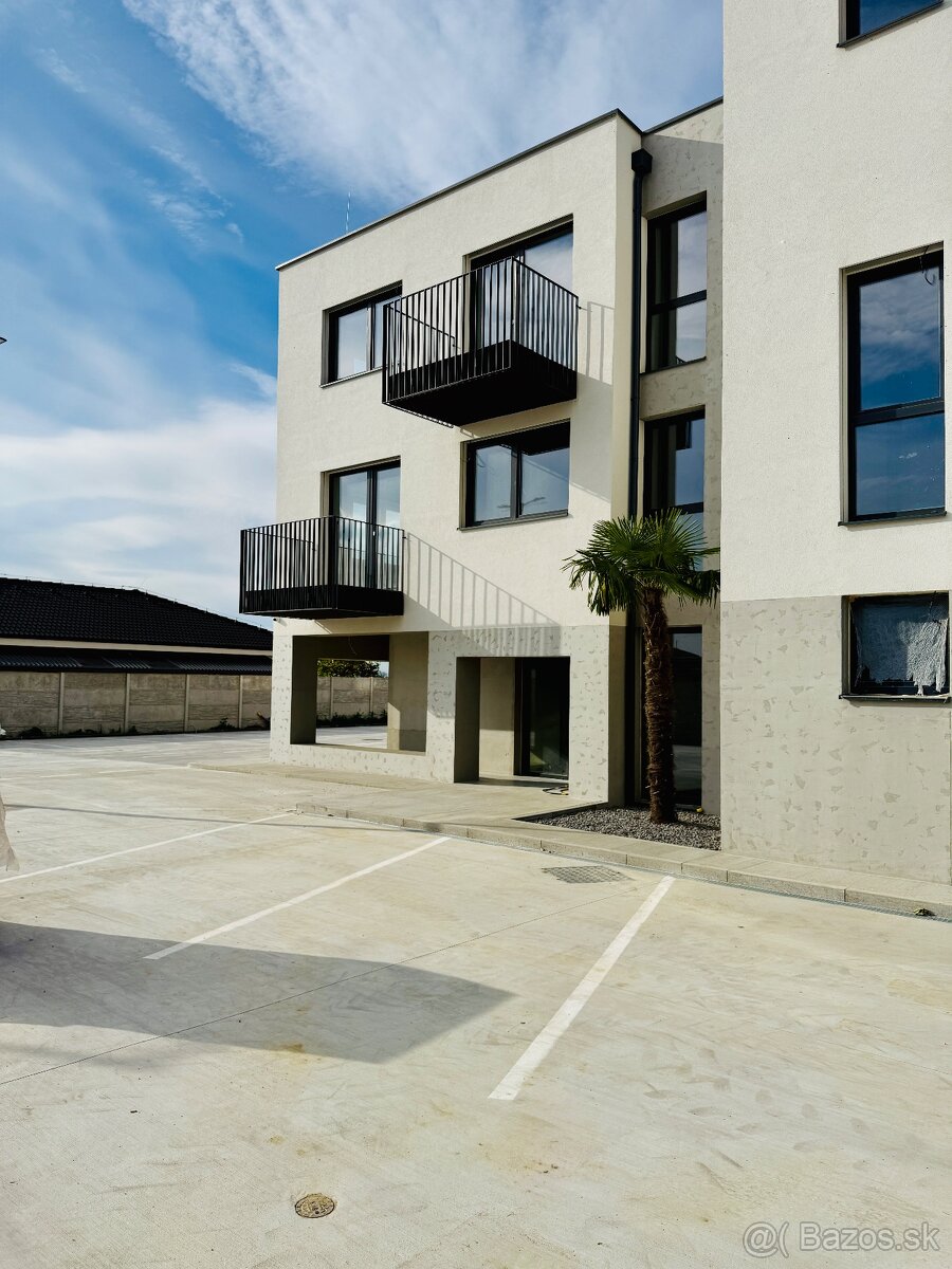 2 izbové byty Galanta - 4