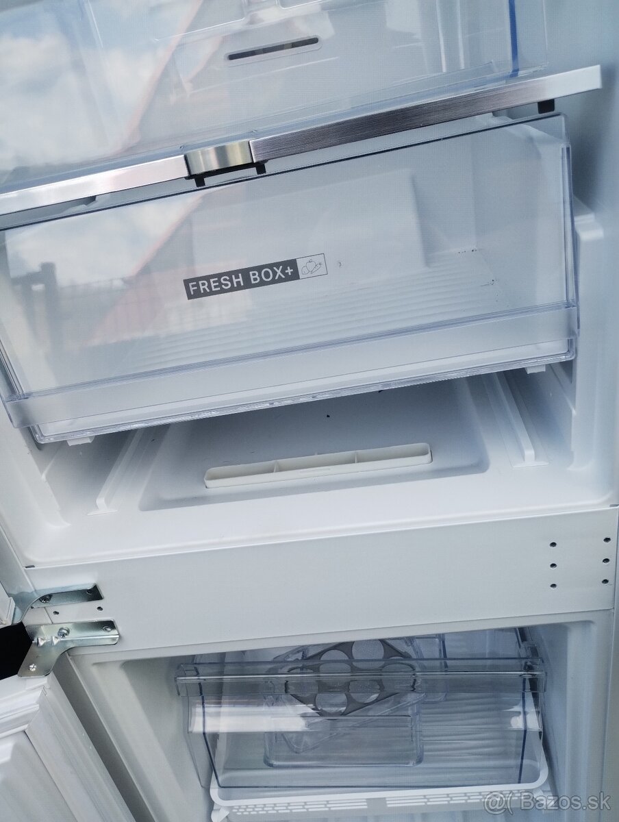 Vstavaná chladnicka - 4