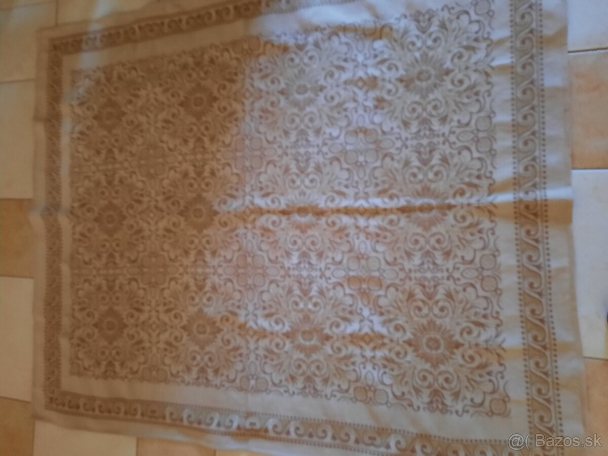 Prehoz a dekorativne vankúše - podušky - 4