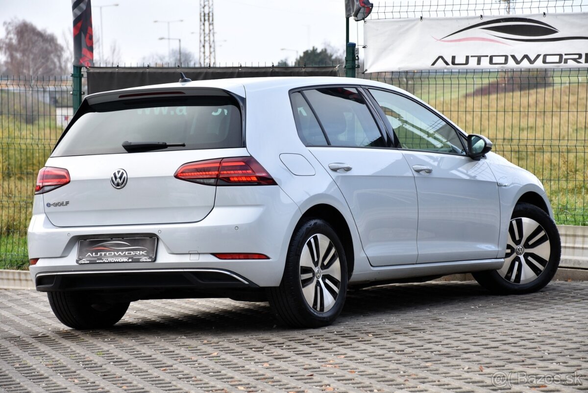 Volkswagen e-Golf 35,8_kWh SOH_90,1_% KAMERA_VIRTUAL_VYHREVY - 4