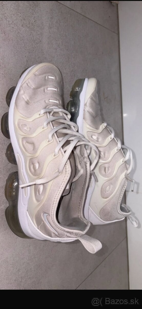 Nike Air VaporMax Plus White - 4