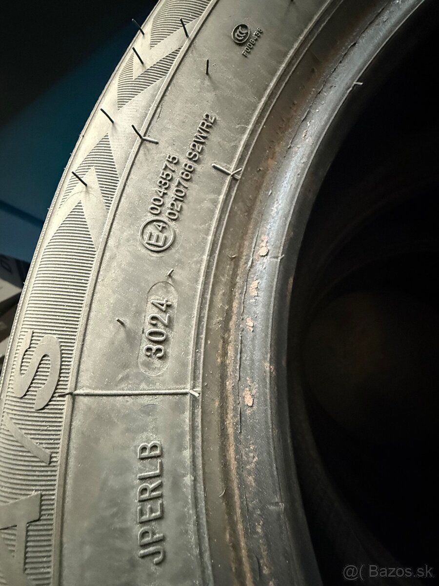 215/60 R16C celoročne - 4