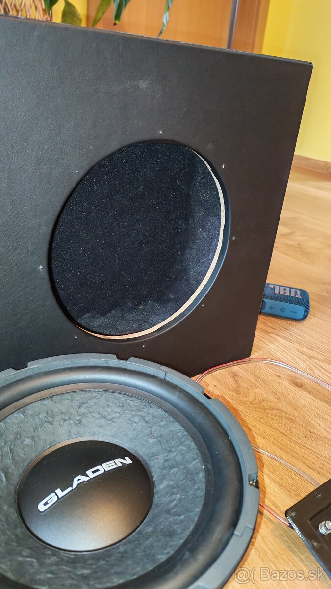 Subwoofer do auta Vw Caddy - 4