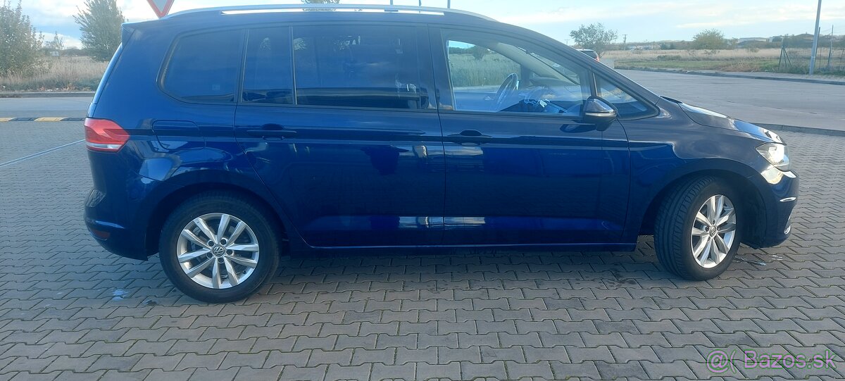 VW TOURAN COMFORTLINE - 4