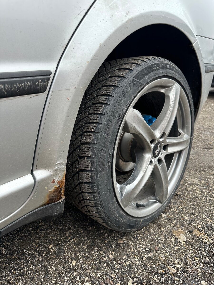 Škoda Superb 2.0 TDi 103kw - 4