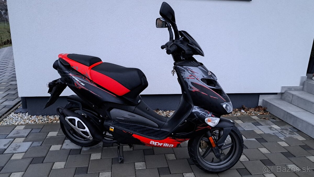 Aprilia sr 50 - 4