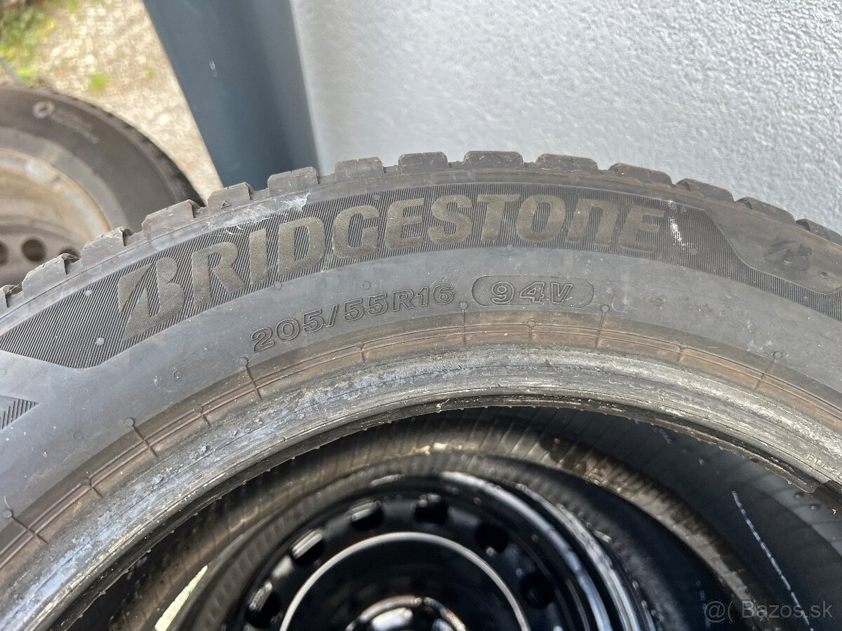 Predám zánovné celoročne pneu 205/55 R16 Bridgestone - 4
