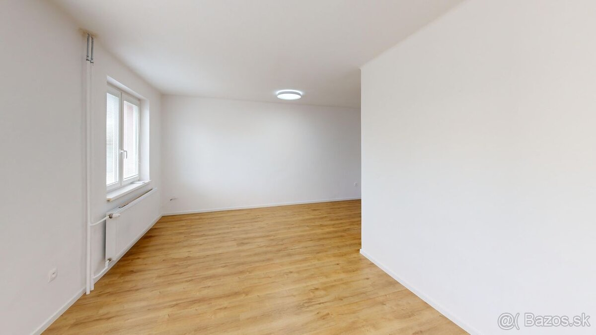 PINK Reality Na predaj útulný 4-izbový rodinný dom v Šali – - 4