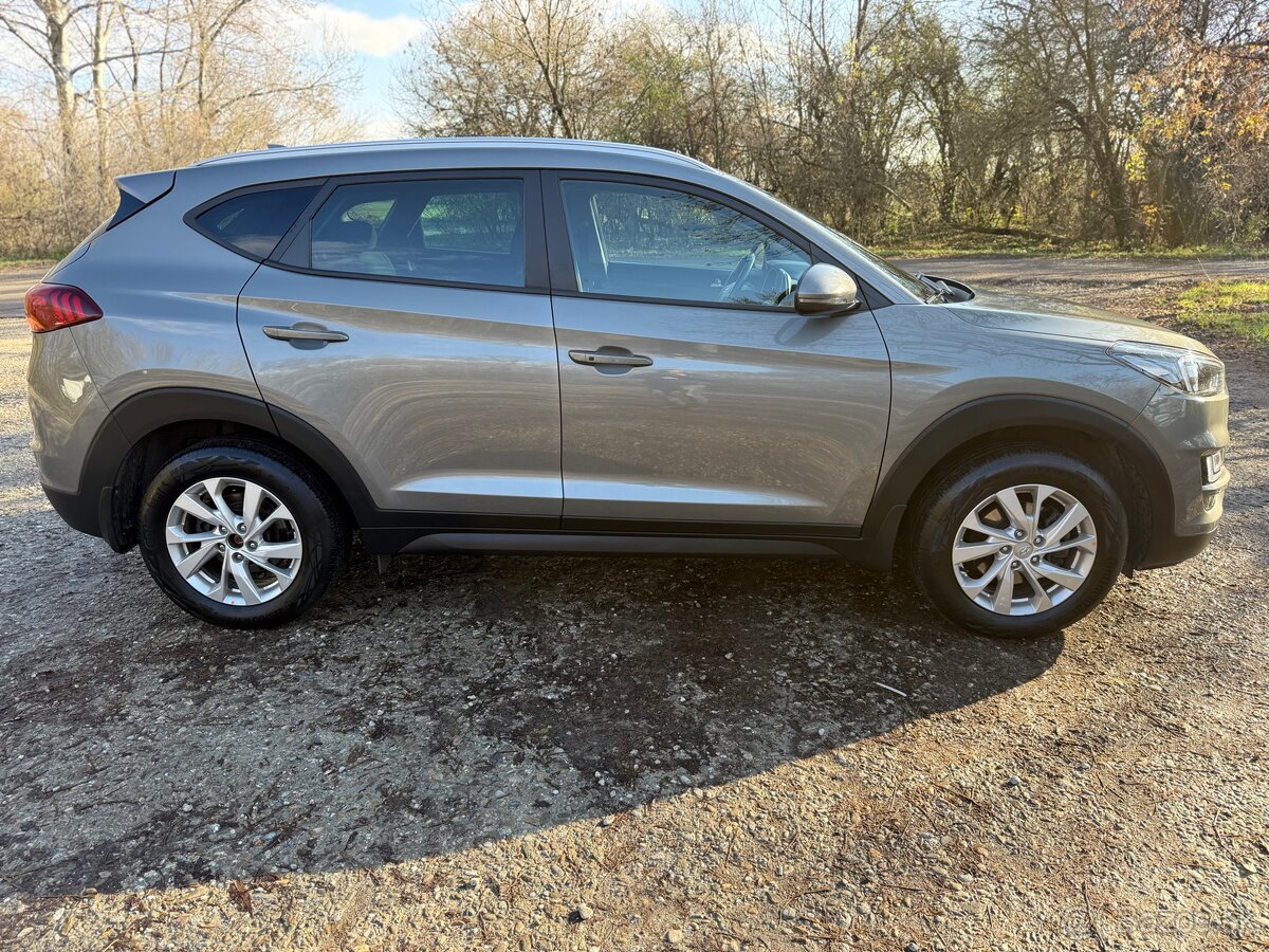 Hyundai Tucson 1.6 CRDi 136 Smart 4x4 - 4