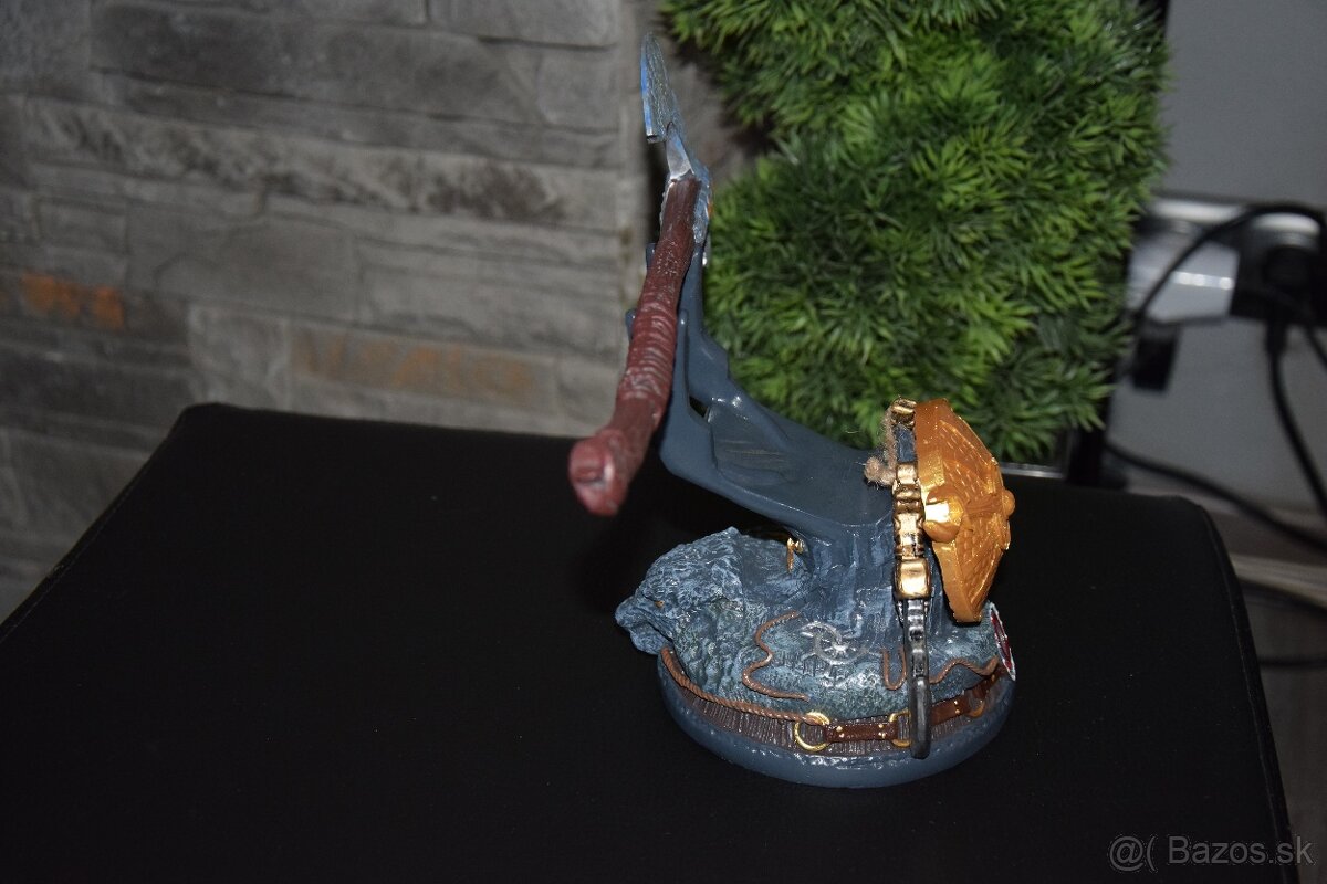 Stojan na ovladac Gof of war - 4