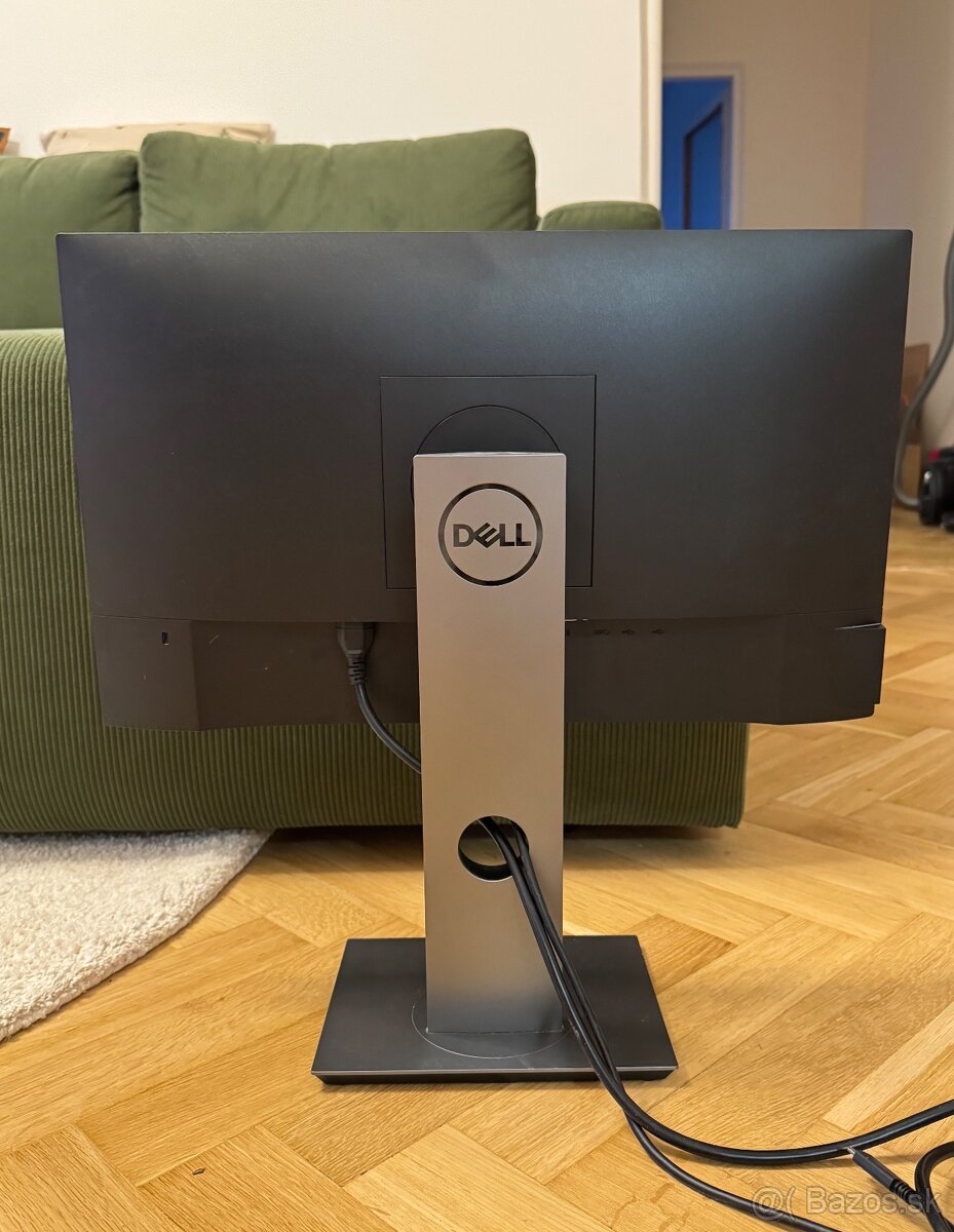 21.5” full HD monitor - 4