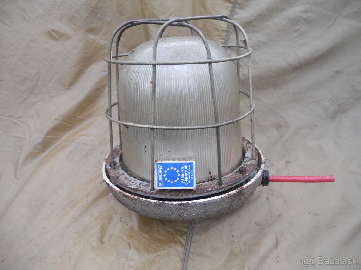 velke historicke EL svitetidlo - 4