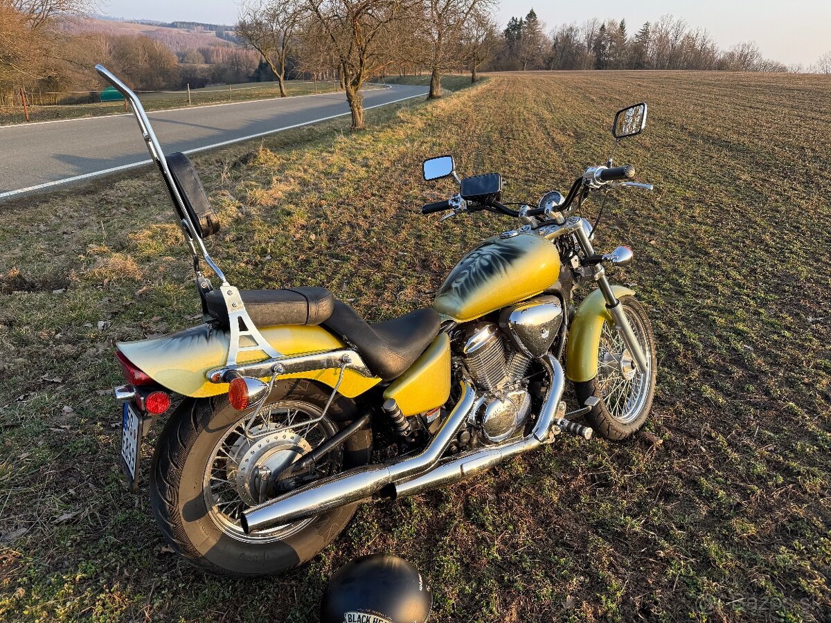 Honda Shadow 600 C - 4