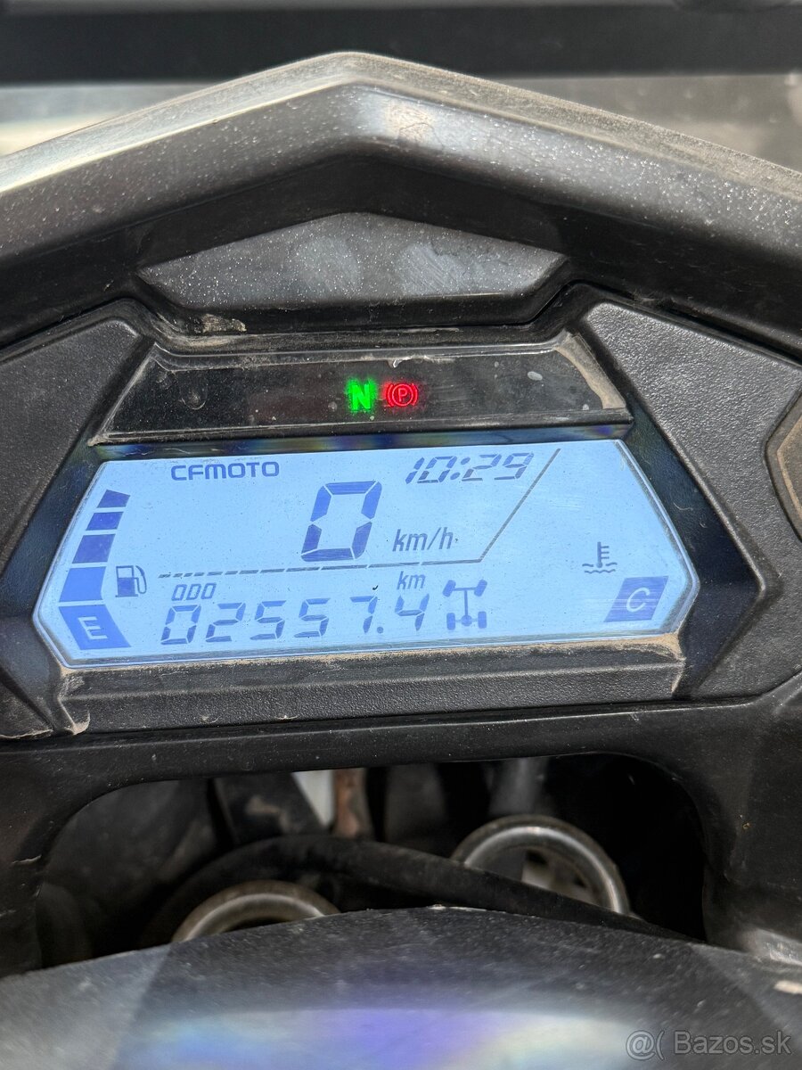 Cf moto 520L