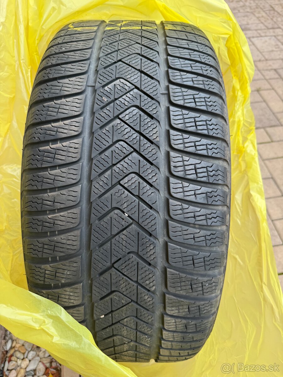 Pirelli Sottozero 3 - 4