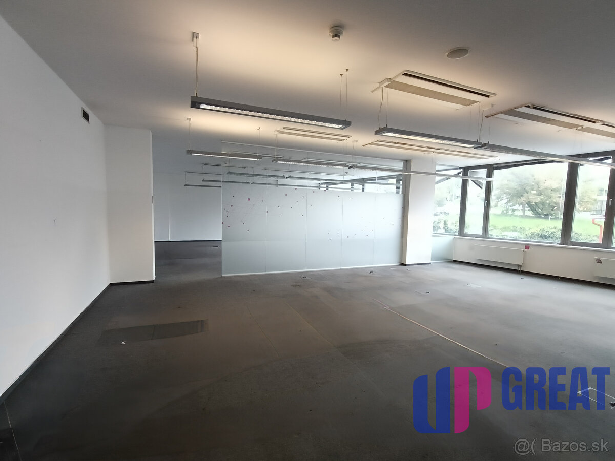 Kancelárske priestory v bussines centre na prenájom 271m2 - 4