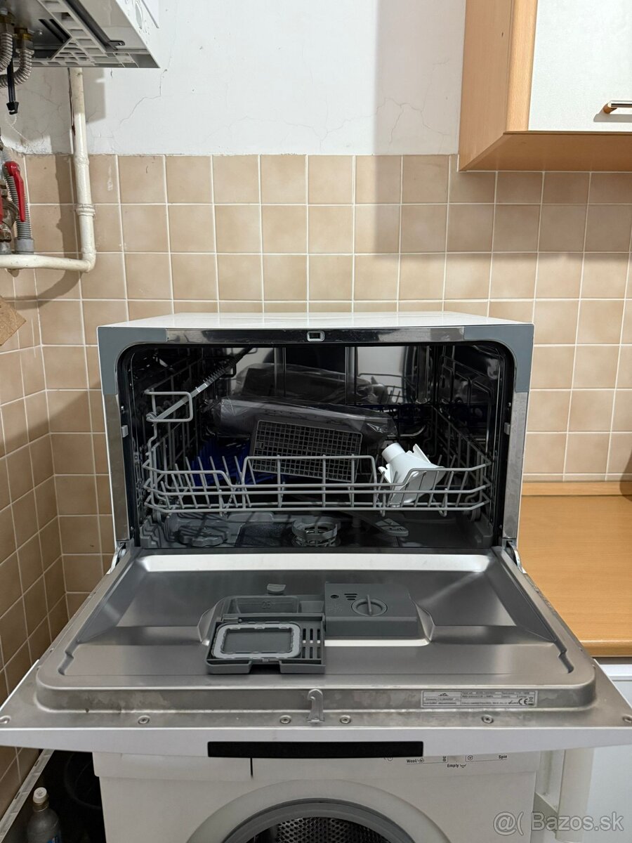 Nízka umývačka riadu ETA - 4
