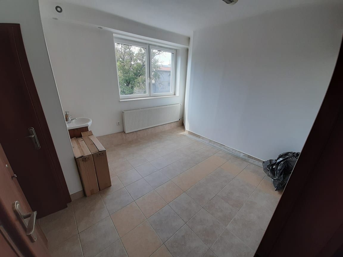 Prenájom dvoch priestorov blízko centra. - 4