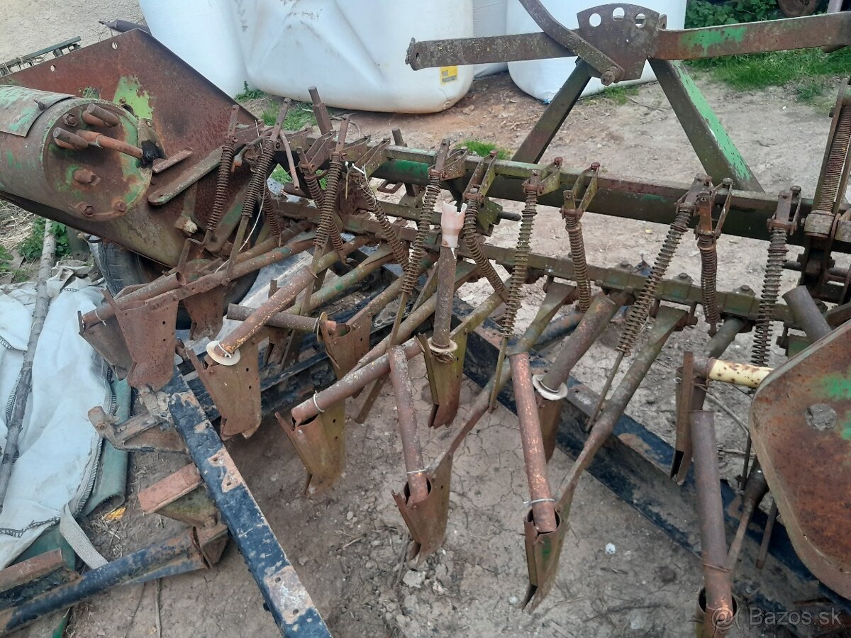 Sejačka John Deere AB 250 - 4