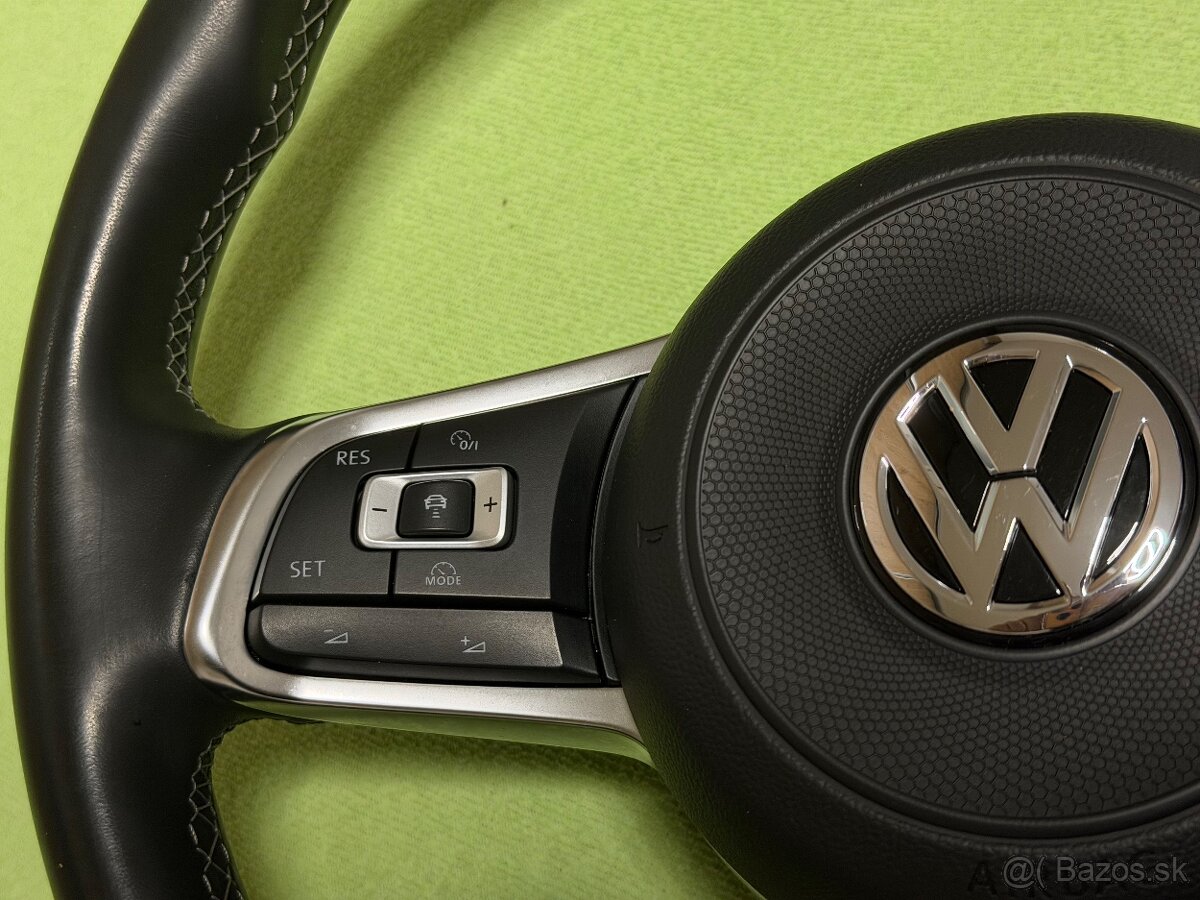 Multifunkčný volant R-line - 4