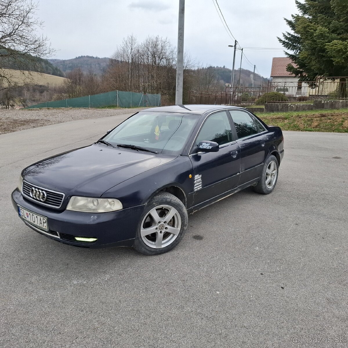 Predám audi a4 b5 1.9tdi 66kw - 4