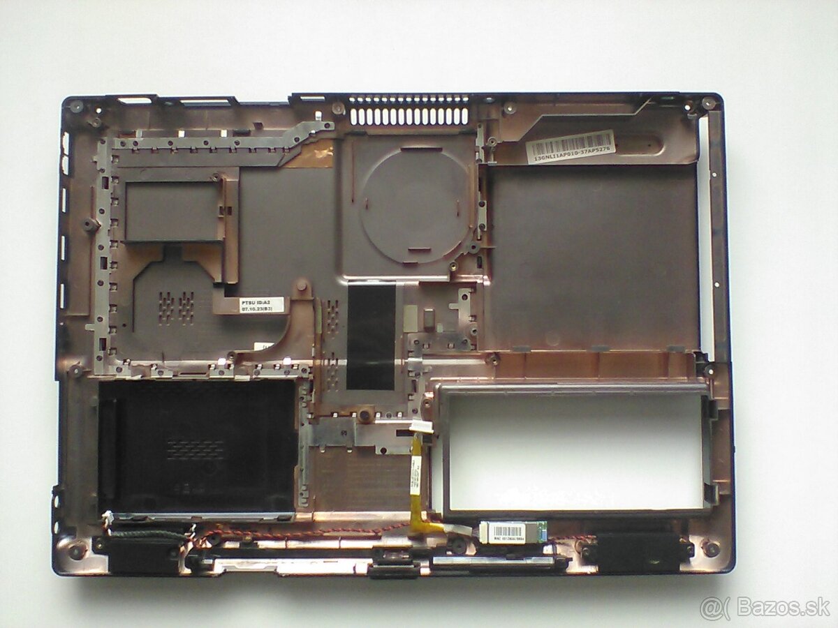 Kryty na notebook Asus F5. - 4