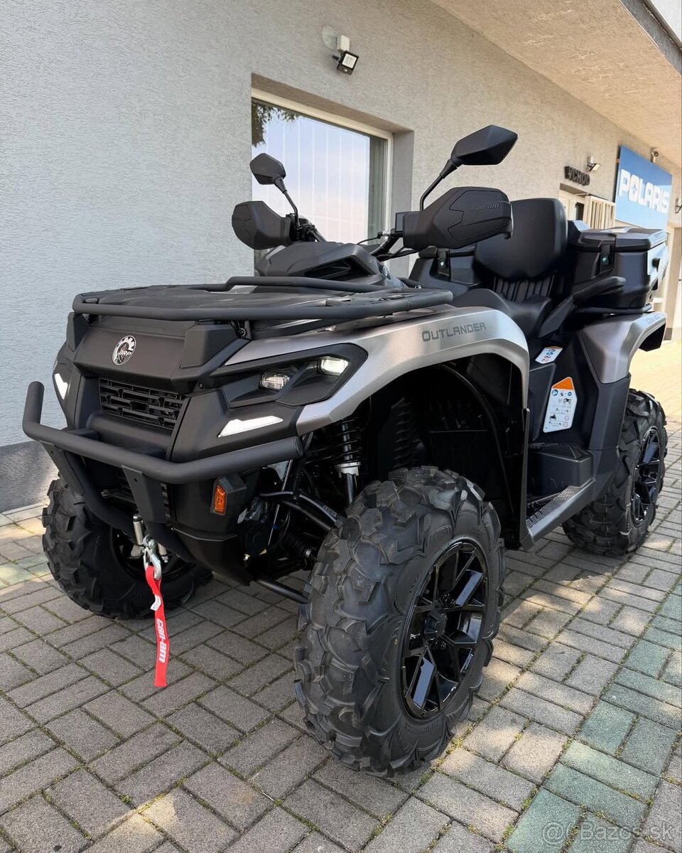 CAN-AM OUTLANDER MAX XT T 700 T3b - 4