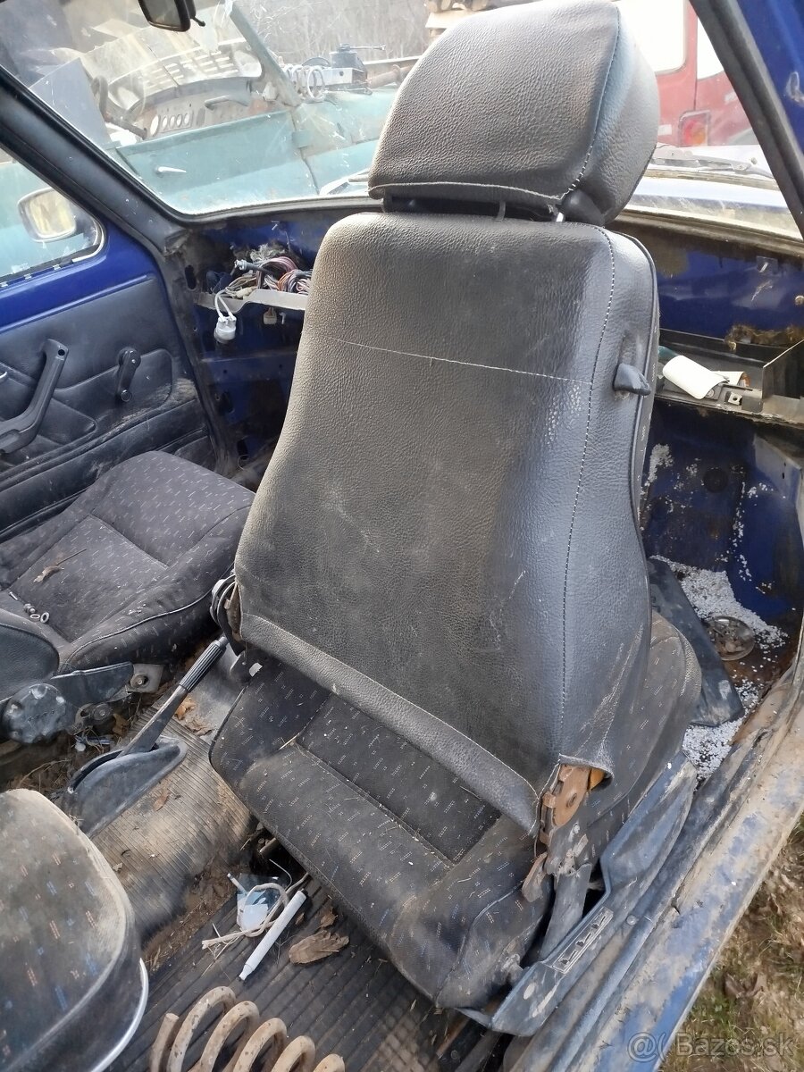 Lada niva predné sedačky - 4