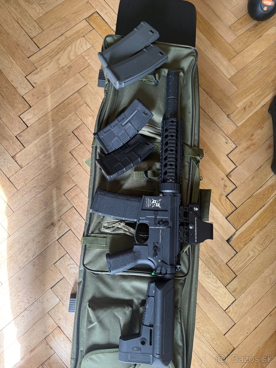 AEG airsoftová zbraň m4 - 4