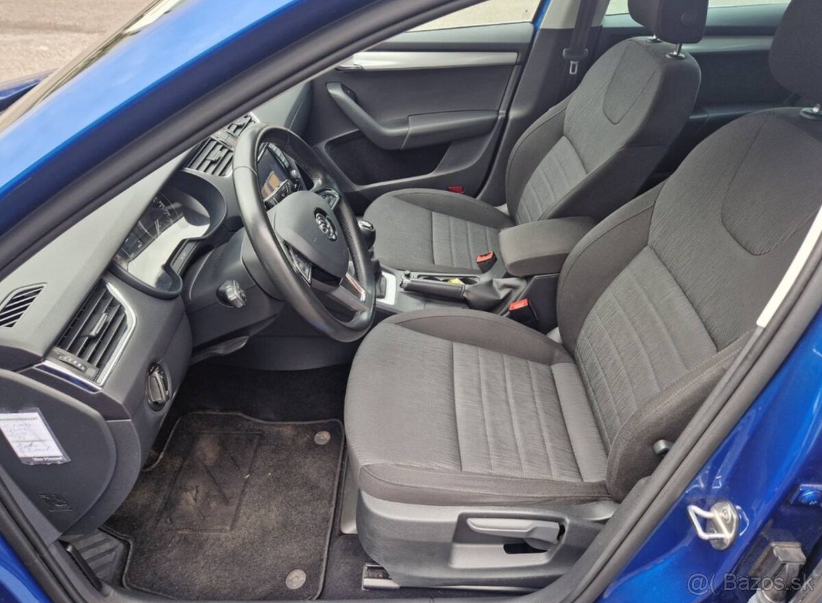 Škoda Octavia Combi Elegance/Style - 4