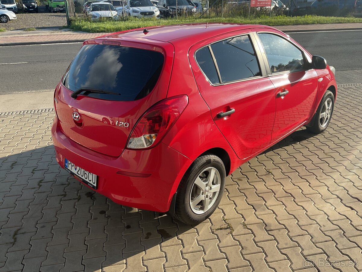 Predám Hyundai i20 - 4