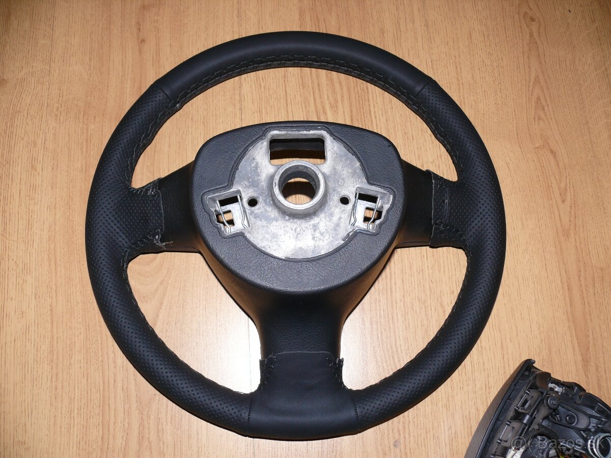 Volant VW POLO 4 - 4