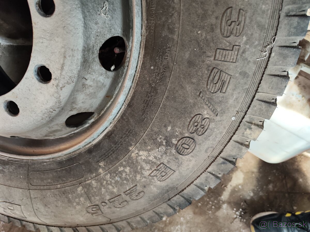 Rezervné koleso 315/80 r22,5 - 4