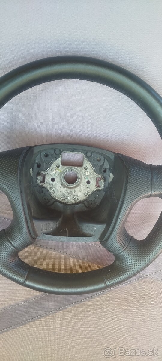 Volant octavia 2 - 4
