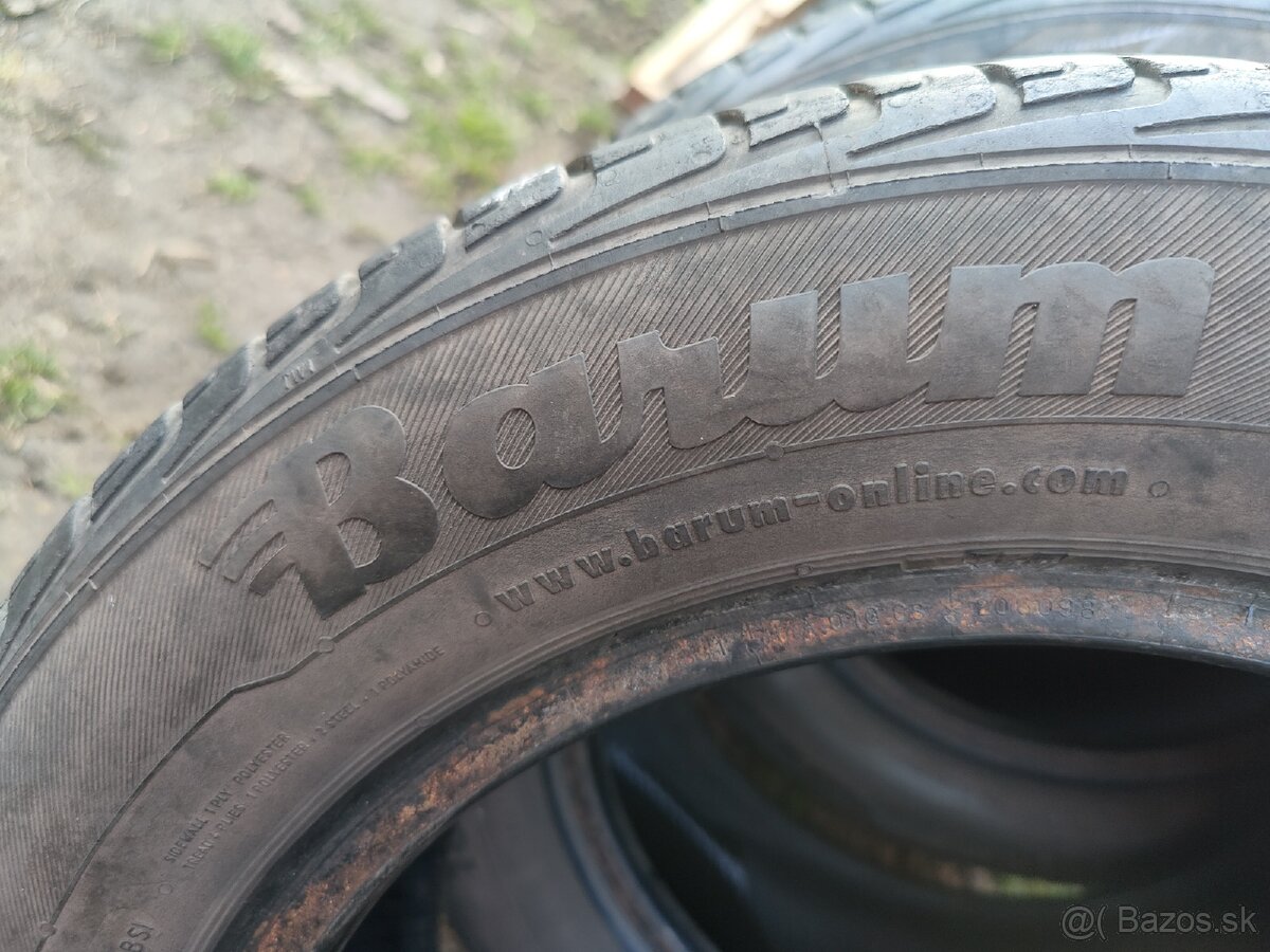 Predám 185/60 R14 - 4